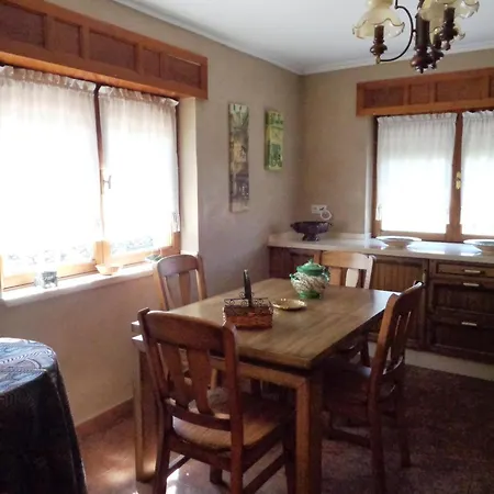 Casa Geli 2 La Robellada de Onis